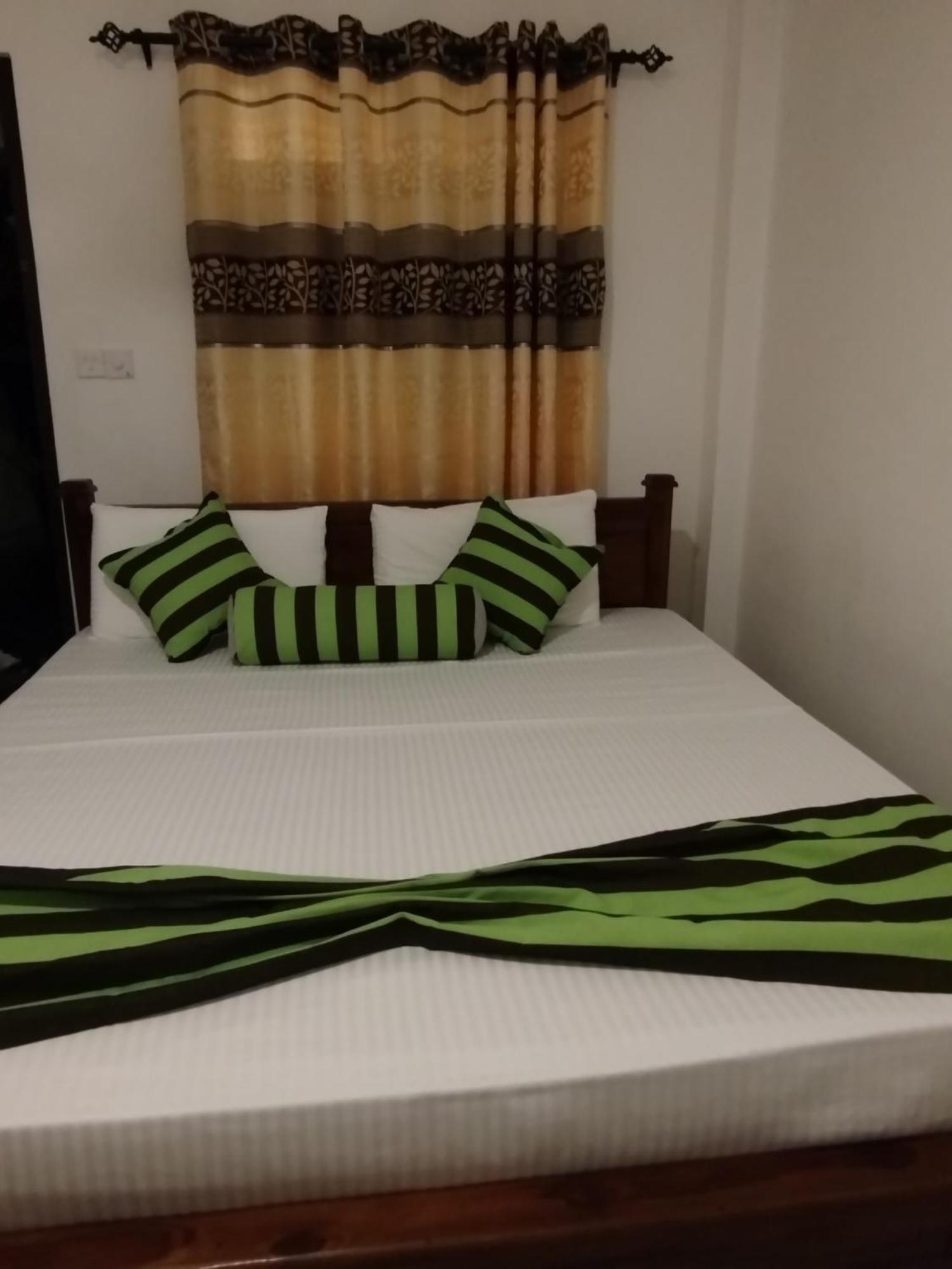 Little Villa Guest House Ahangama Ruang foto