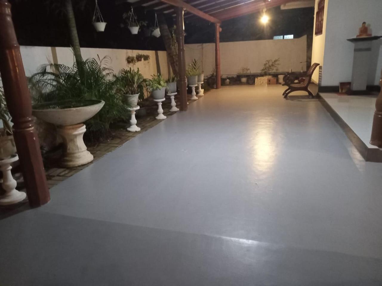 Little Villa Guest House Ahangama Bagian luar foto