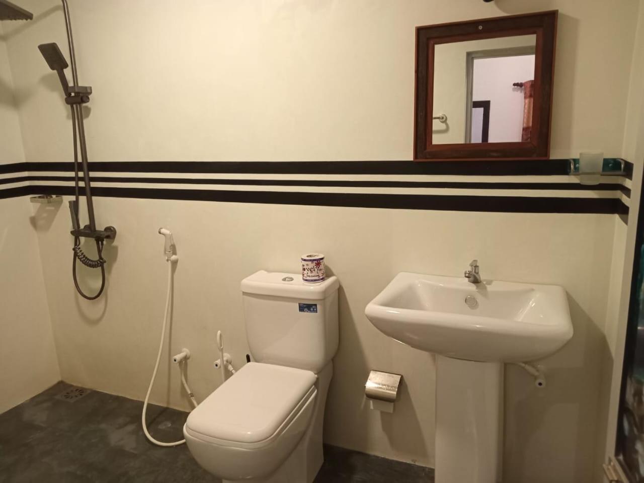 Little Villa Guest House Ahangama Ruang foto